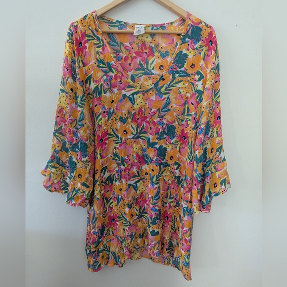 Ann Cole Bikini with matching cover up - Picture 8 of 9